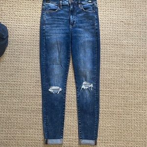 DISTRESSED American Egan Skinny Jeans